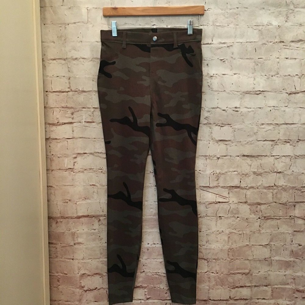 Time and Tru Womens Camo High Rise Stretch Fitted Jeggings Size XS (0-2) NEW